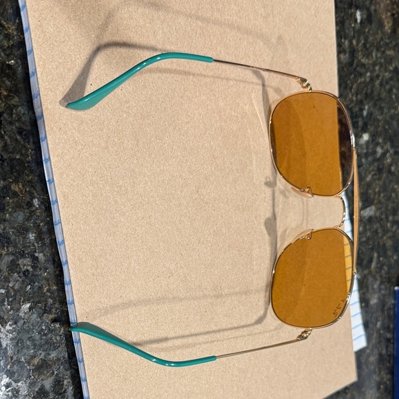 Ray-Ban Gold Frame Sunglasses with Amber Lenses - Picture 6 of 6